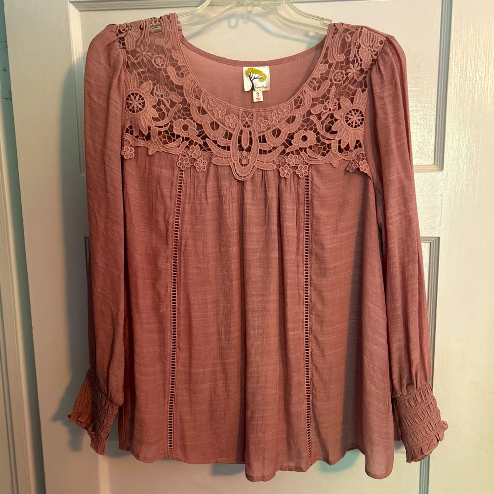 Anthropologie Fig and Flower long sleeved lace top, rose, S/M